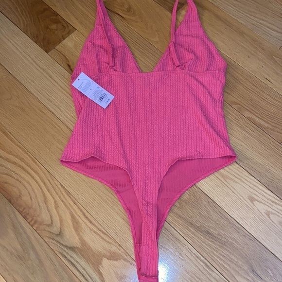 Wild Fable ribbed bodysuit in berry pink, NWT, size L - Picture 3 of 9